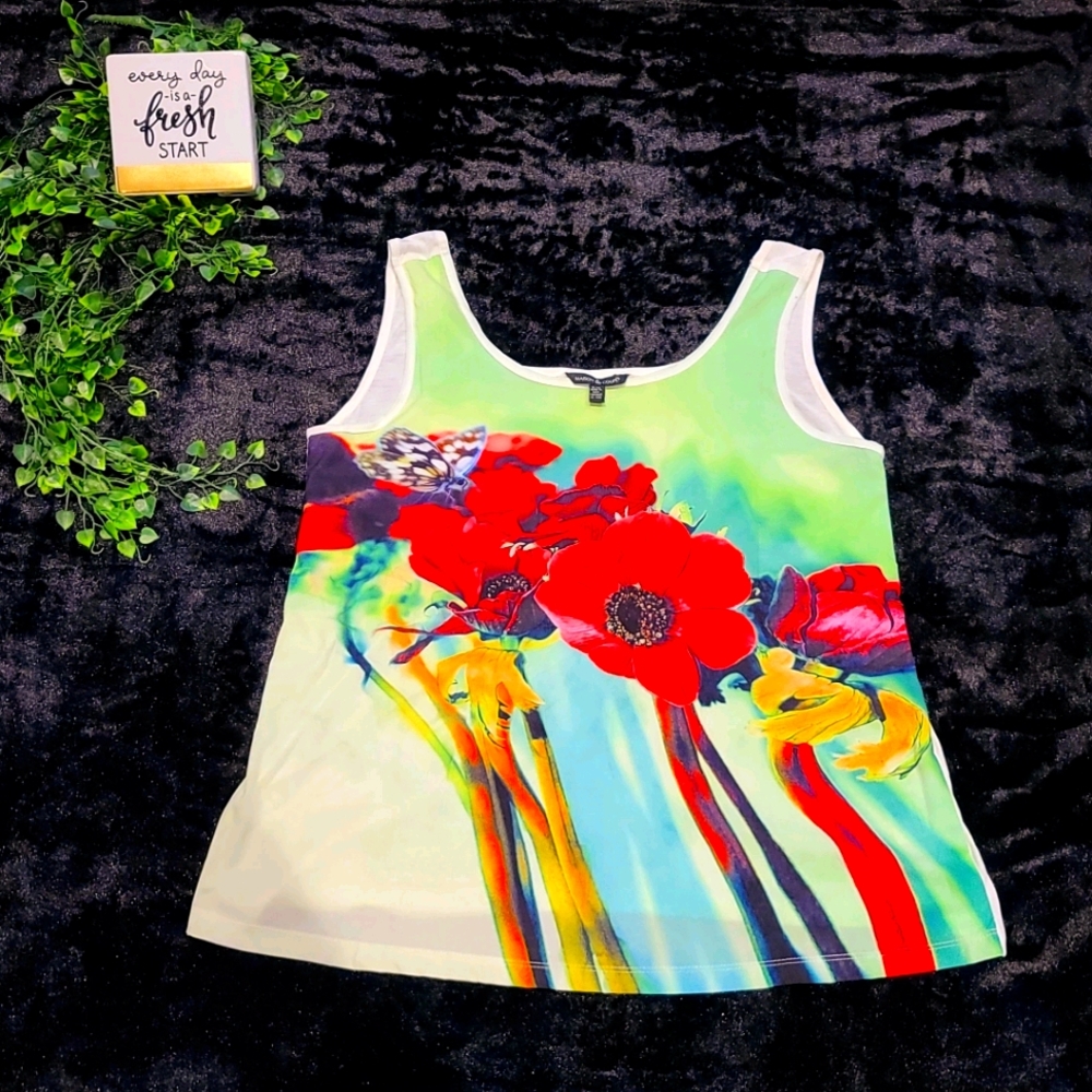 Lightweight Flower Print Tank Top